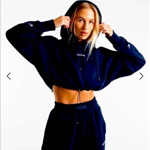 BOXRAW CROP HOODIE AND SWEATPANTS